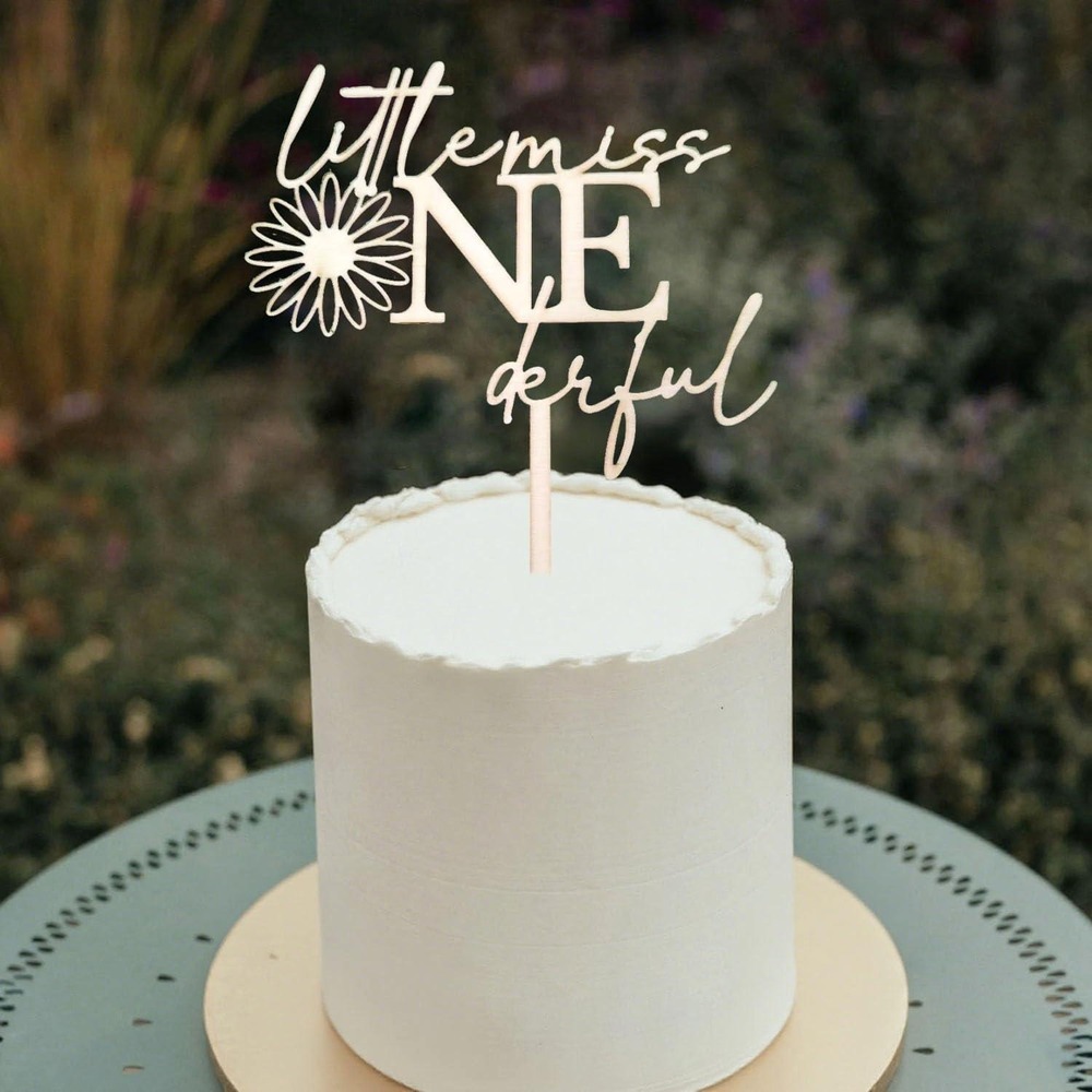 Cake Topper Baby Girl OS Tan New Little Miss Onederful Wood Daisy 1st